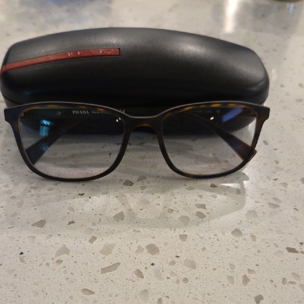 Prada VPS 041 55-18